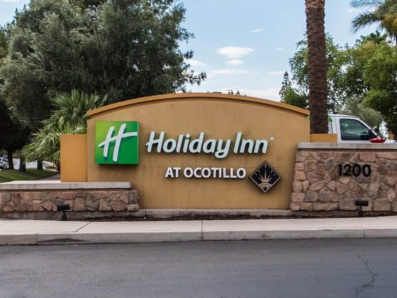Holiday Inn at Ocotillo Monument Sign